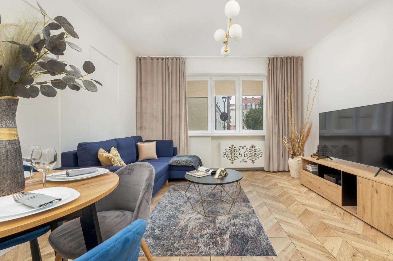 Beautiful One Bedroom Apartment Zamkowa By Rent Like Home Гданьск Экстерьер фото