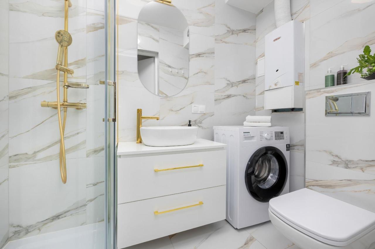 Beautiful One Bedroom Apartment Zamkowa By Rent Like Home Гданьск Экстерьер фото